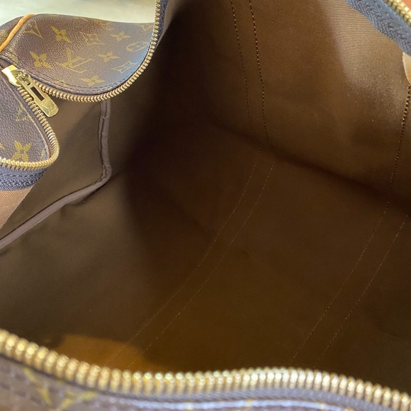 Pre-loved Louis Vuitton Monogram Keepall 55 Bandoulière - Picture 8 of 15